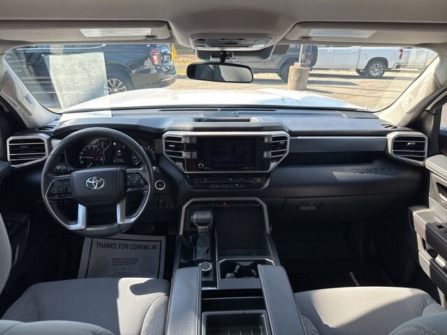 2022 Toyota Tundra SR5  TX