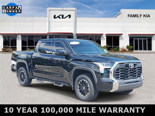 2022 Toyota Tundra SR5