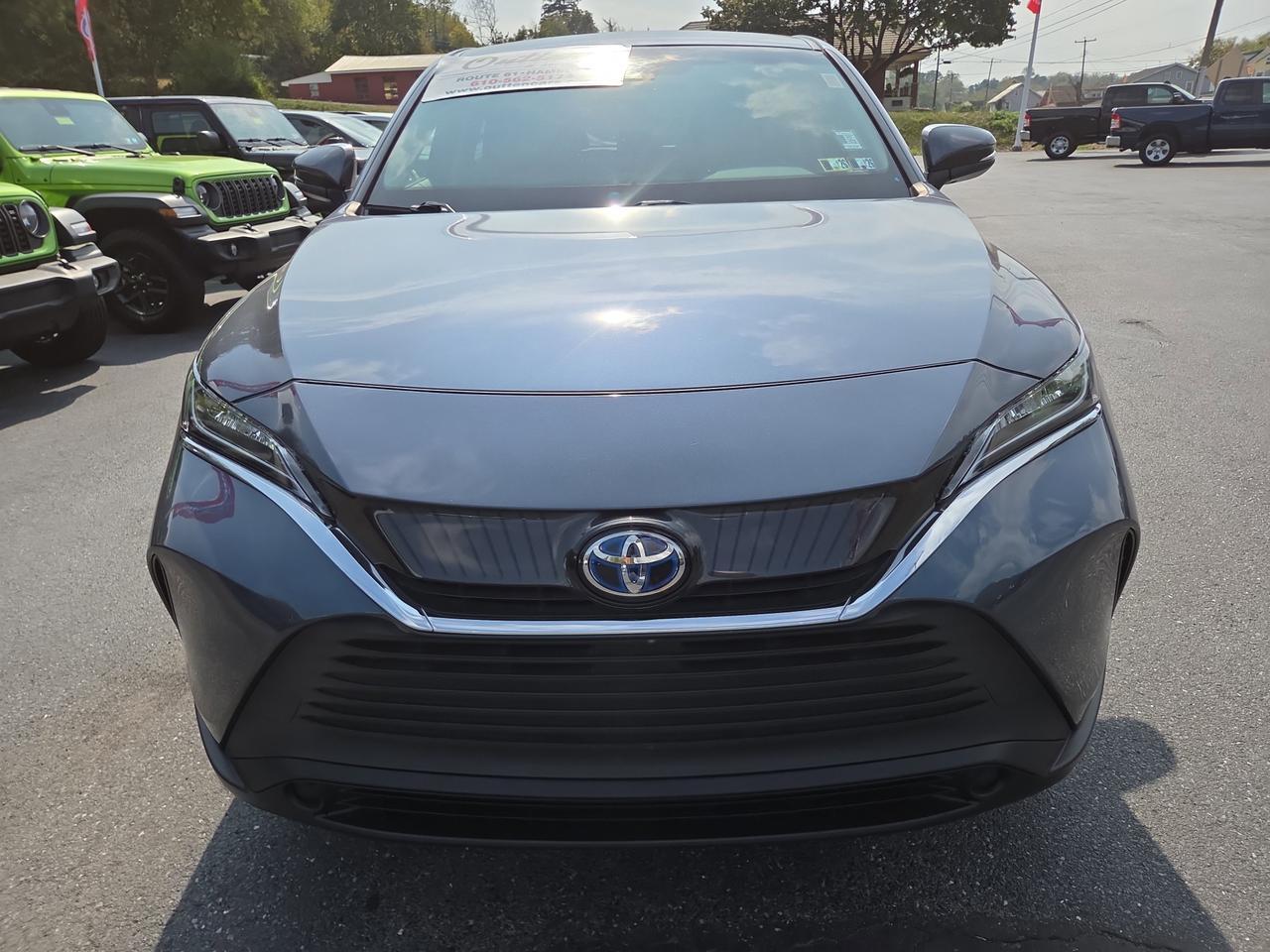 2022 Toyota Venza LE Hamburg PA