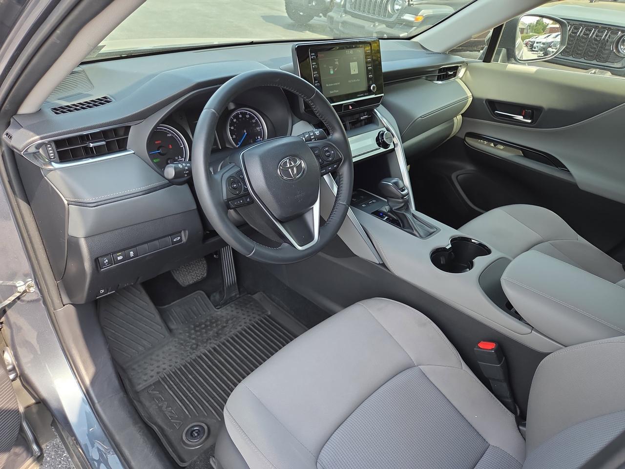 2022 Toyota Venza LE Hamburg PA