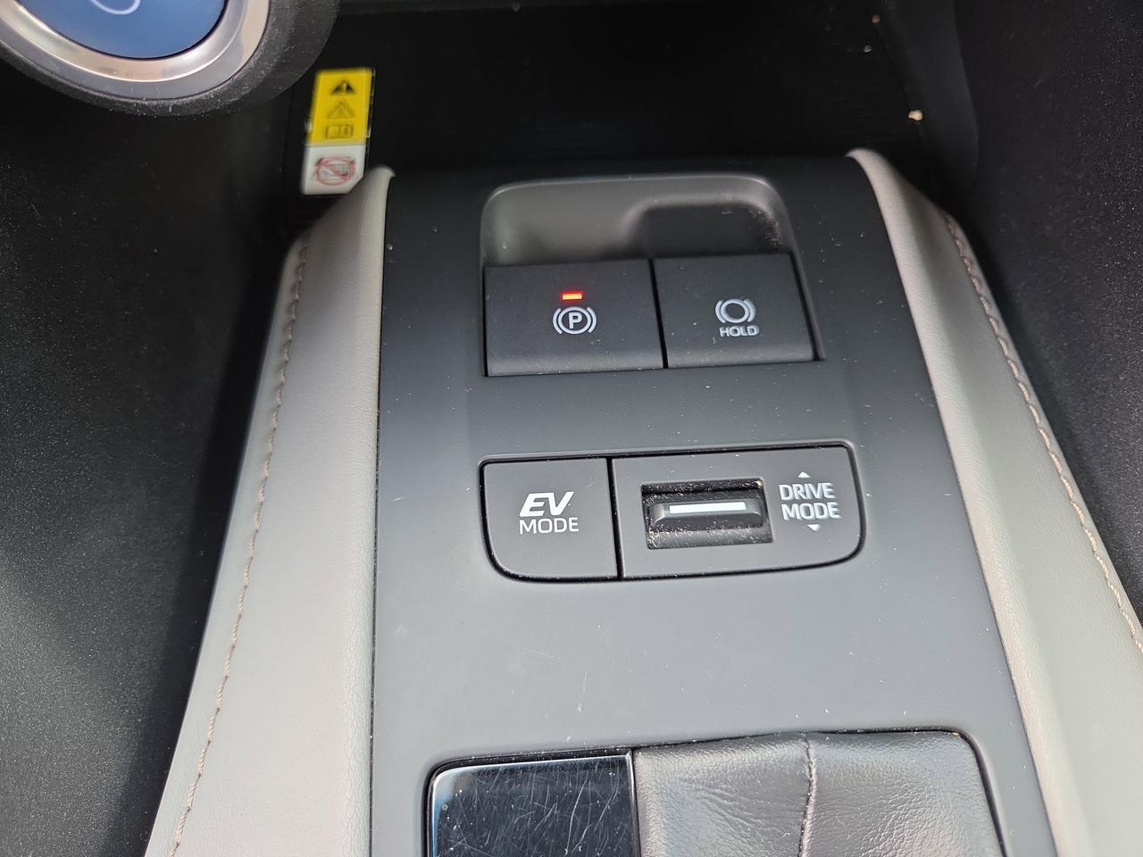 2022 Toyota Venza LE Hamburg PA