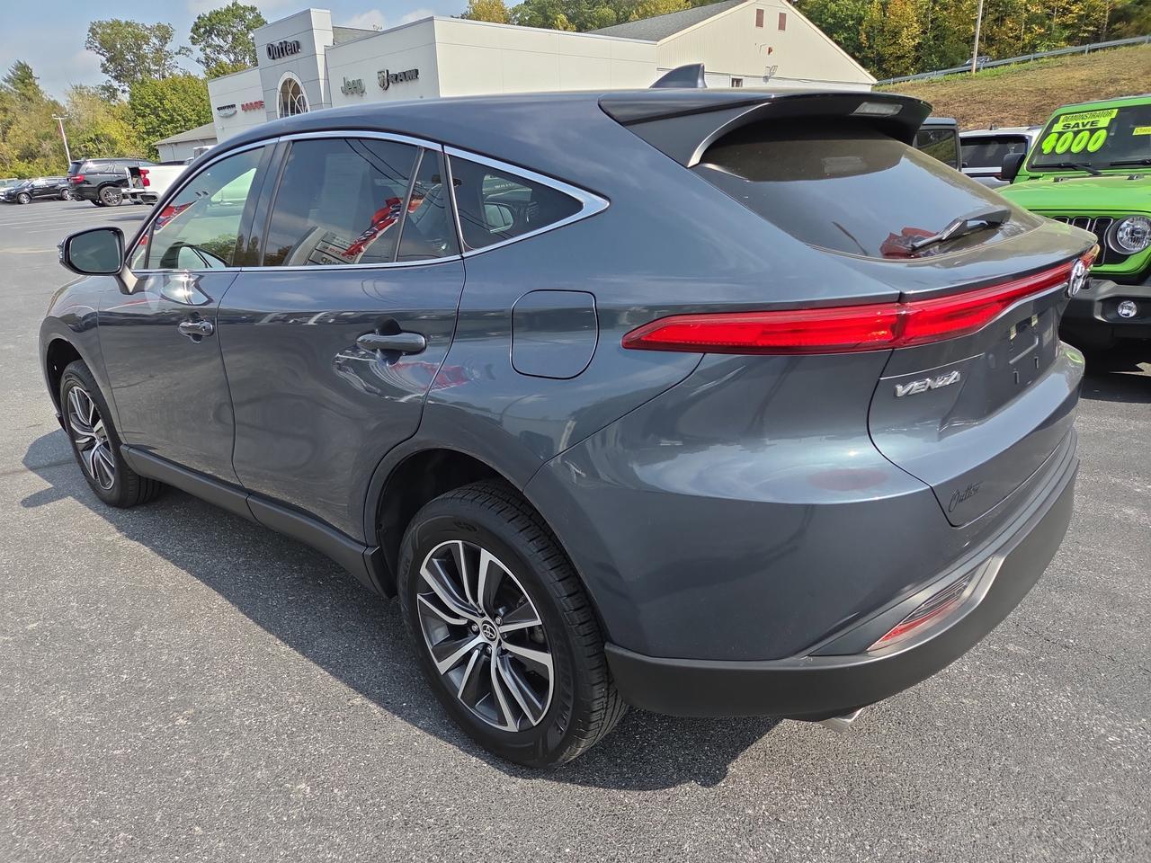 2022 Toyota Venza LE Hamburg PA