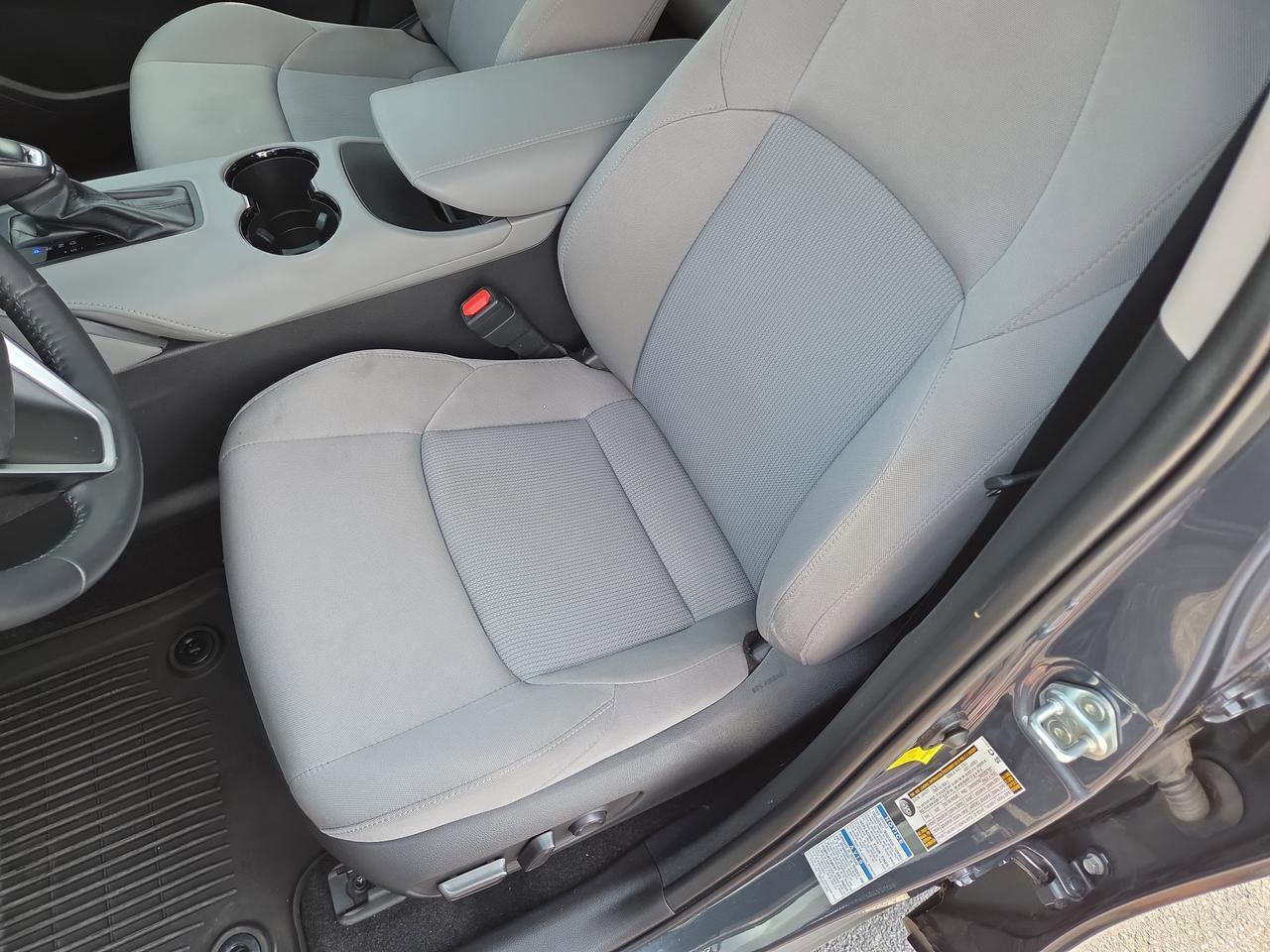 2022 Toyota Venza LE Hamburg PA