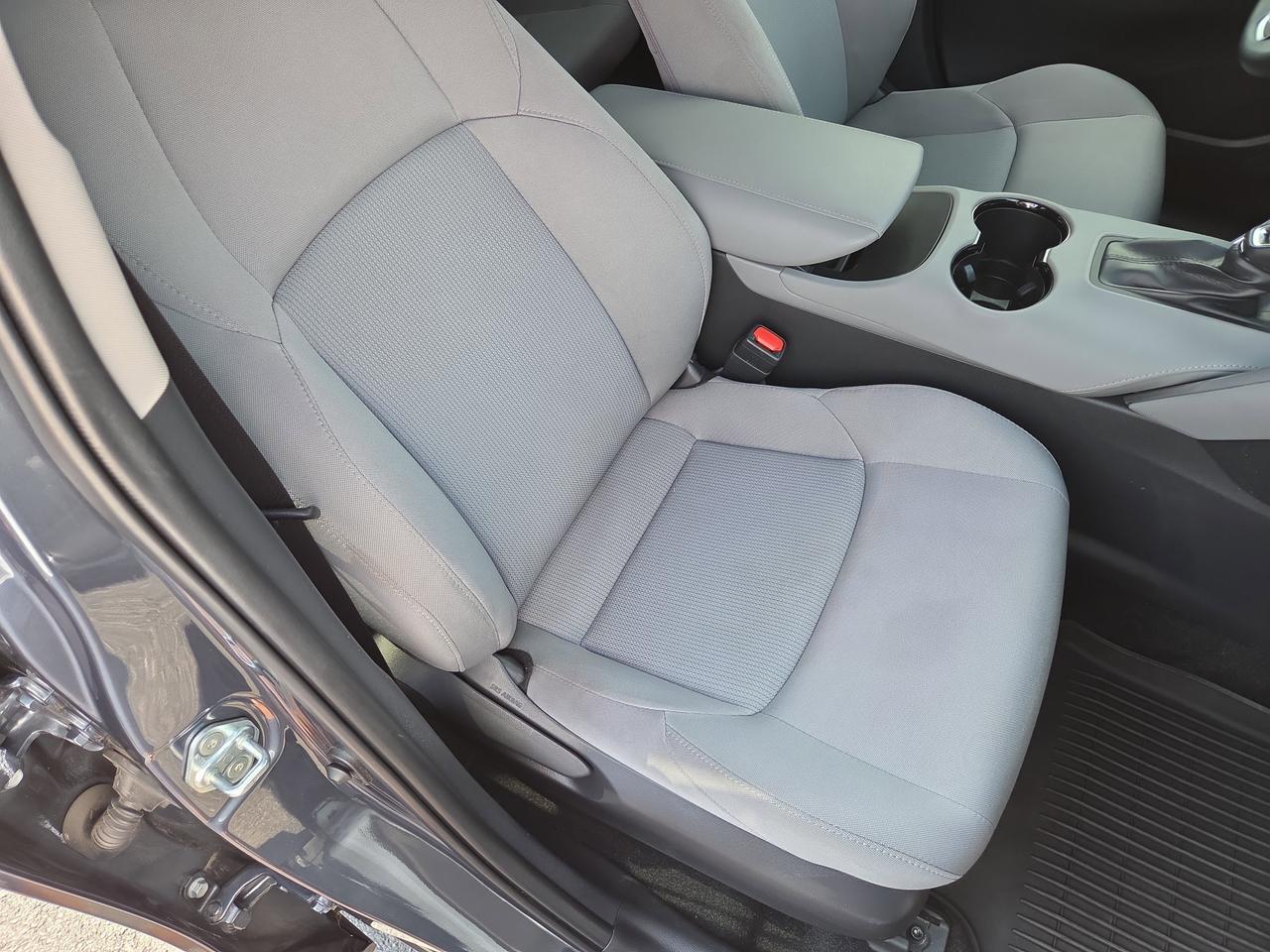 2022 Toyota Venza LE Hamburg PA