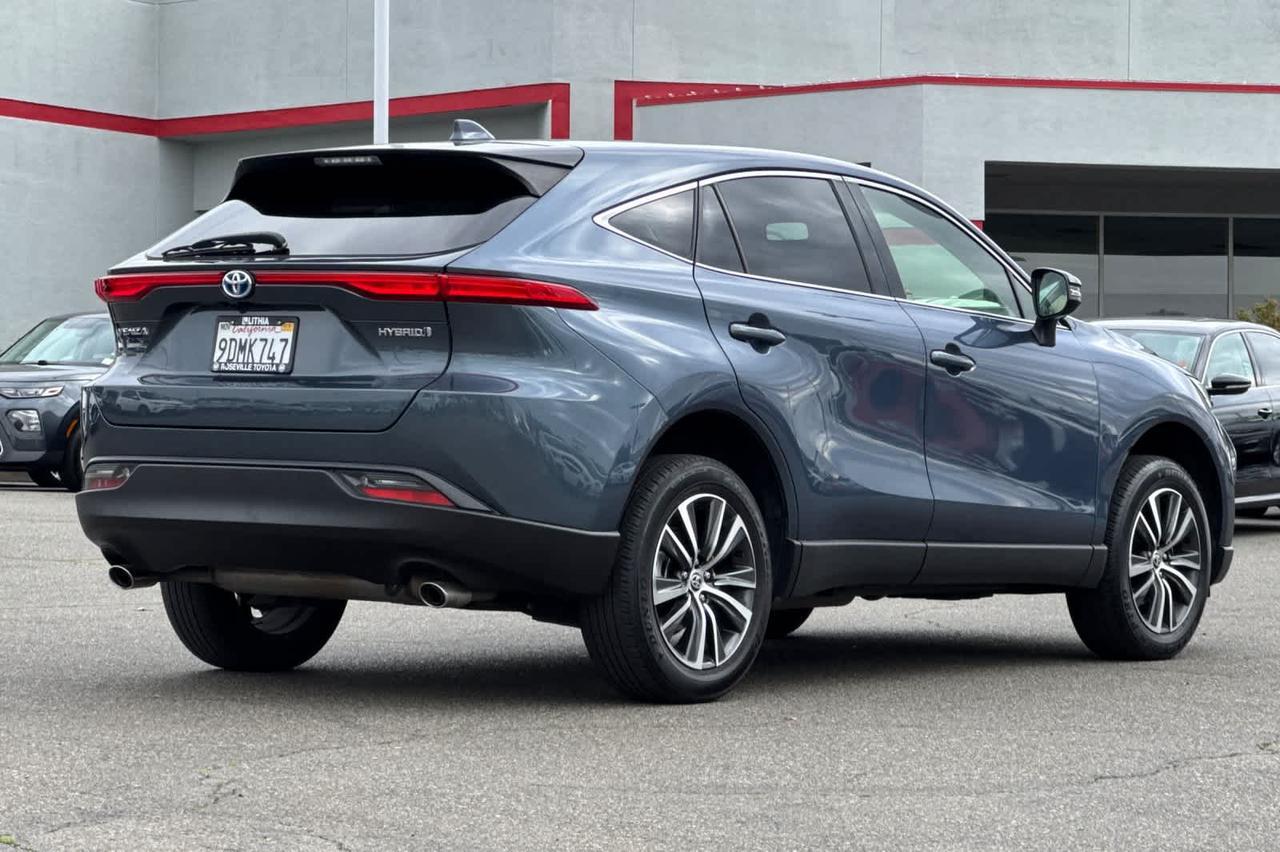 2022 Toyota Venza LE