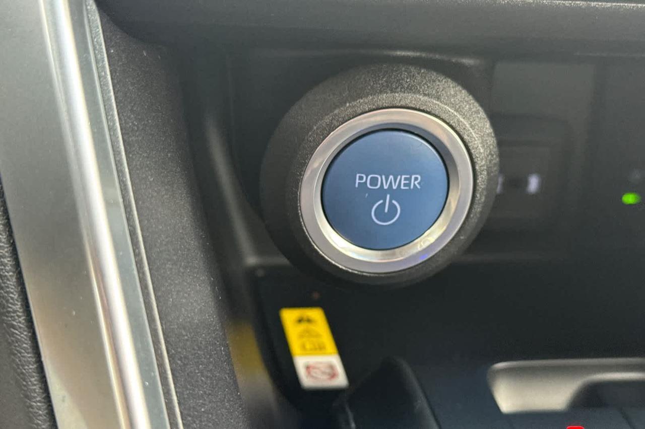 2022 Toyota Venza LE Roseville CA