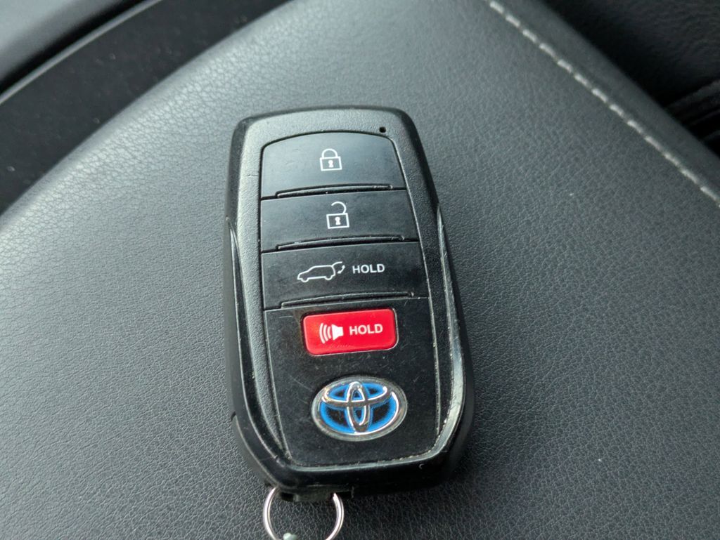 2022 Toyota Venza LE Saint Augustine FL