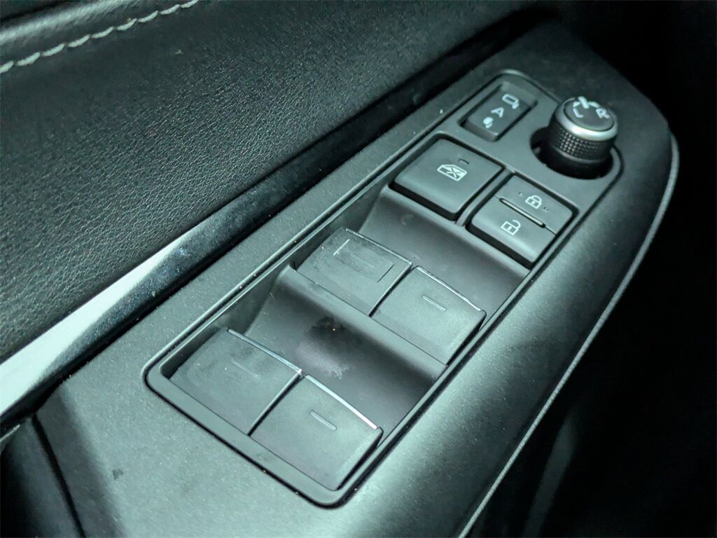 2022 Toyota Venza LE Saint Augustine FL