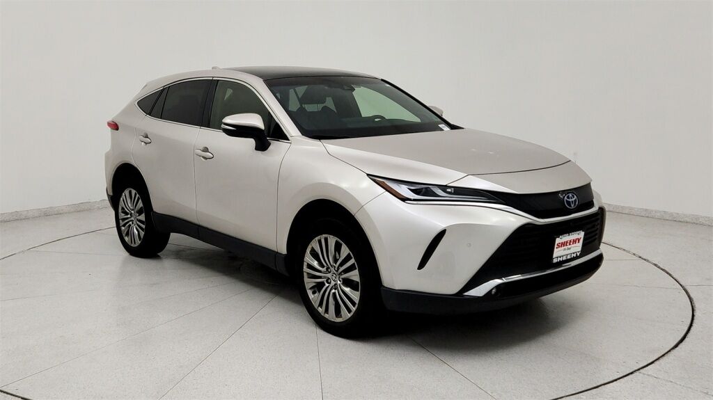 2022 Toyota Venza LE