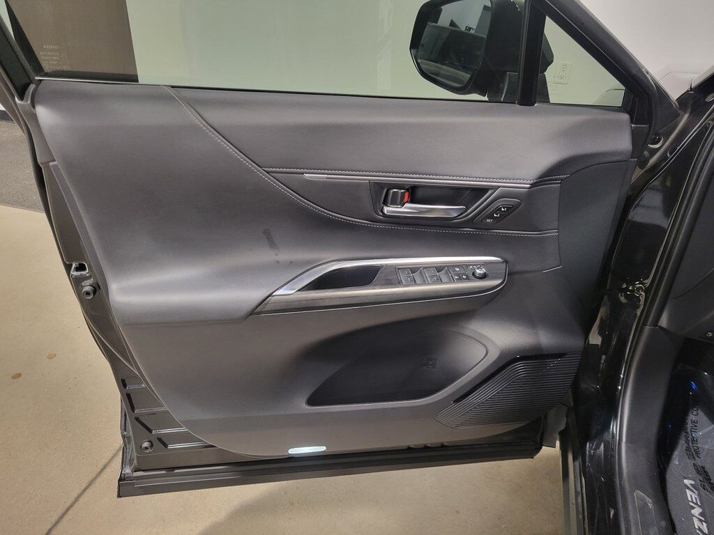 2022 Toyota Venza Limited Parker CO