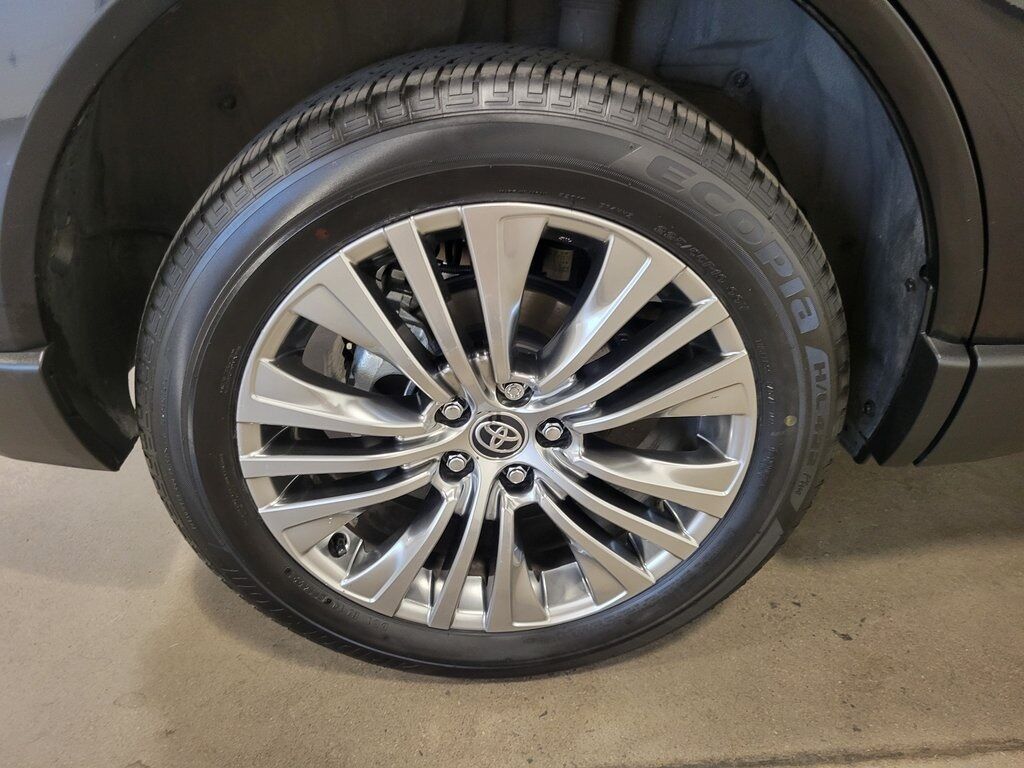 2022 Toyota Venza Limited Parker CO