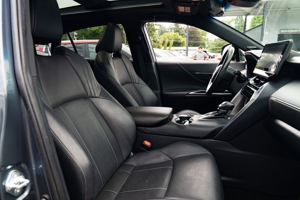 2022 Toyota Venza Limited Milwaukie OR