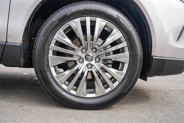 2022 Toyota Venza XLE Moreno Valley CA