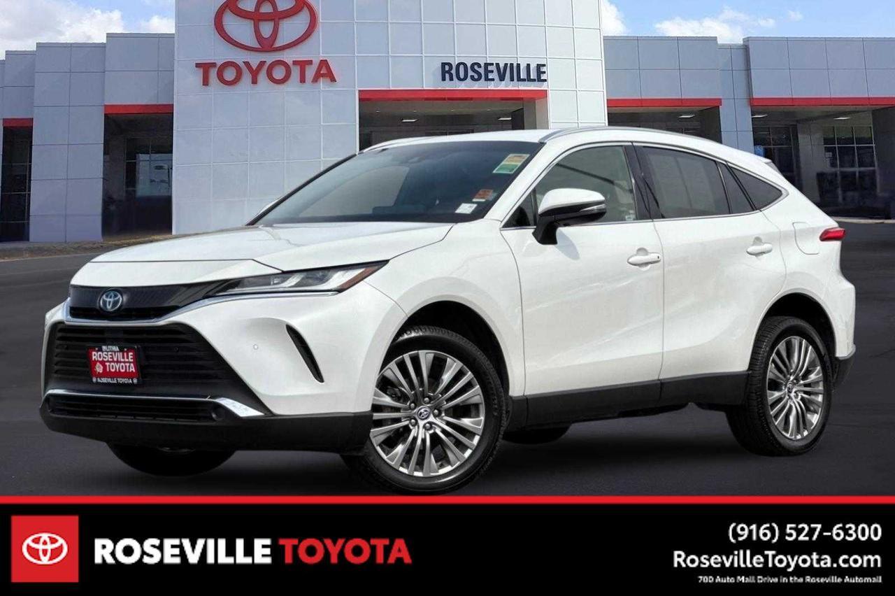 2022 Toyota Venza XLE