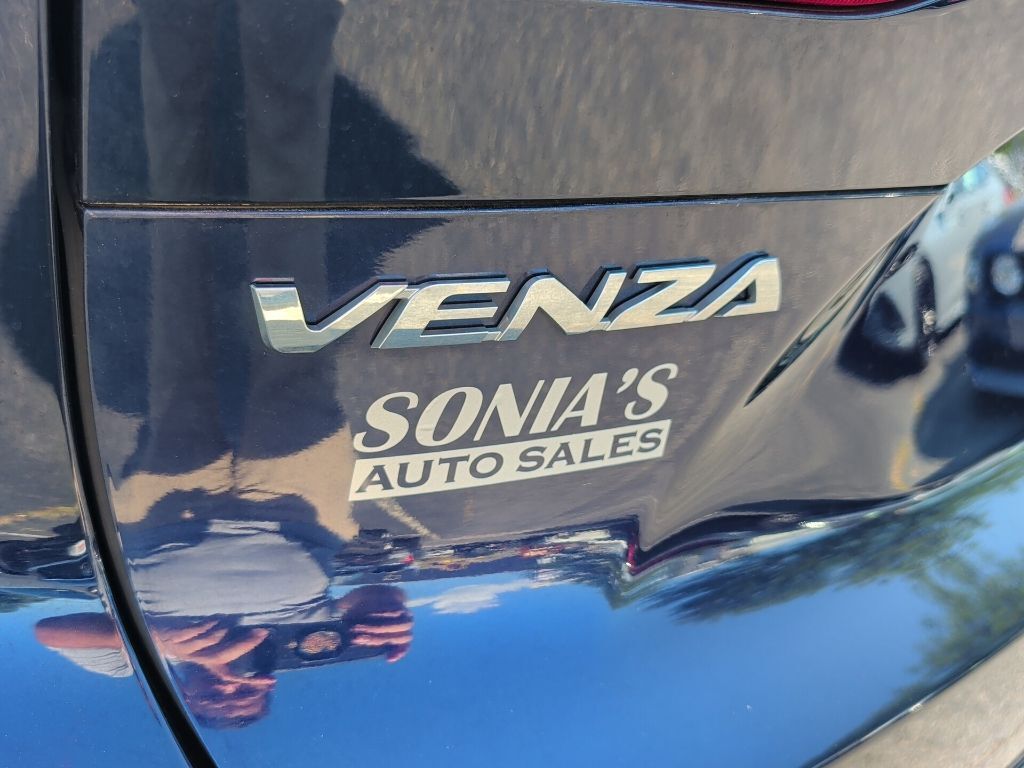 2022 Toyota Venza XLE Worcester MA