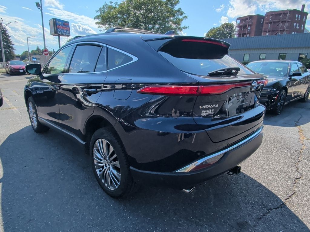 2022 Toyota Venza XLE Worcester MA