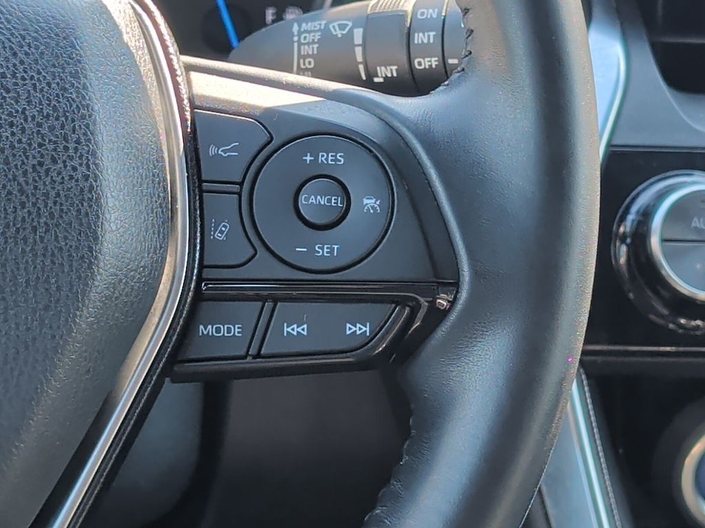 2022 Toyota Venza XLE Worcester MA