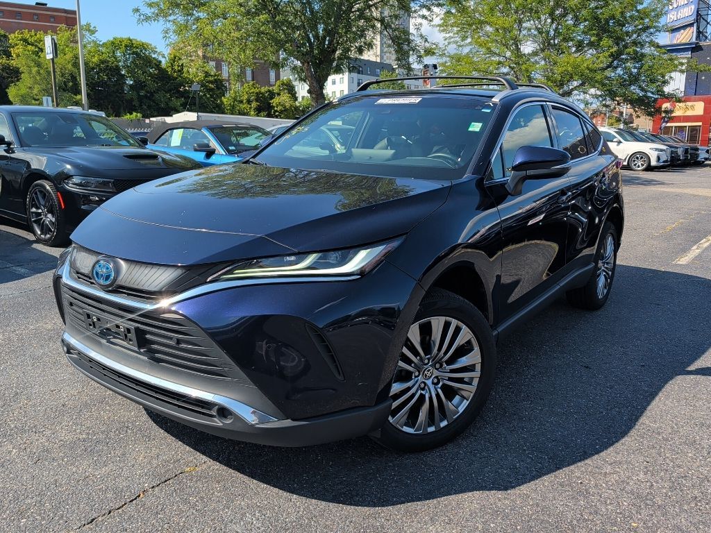 2022 Toyota Venza XLE
