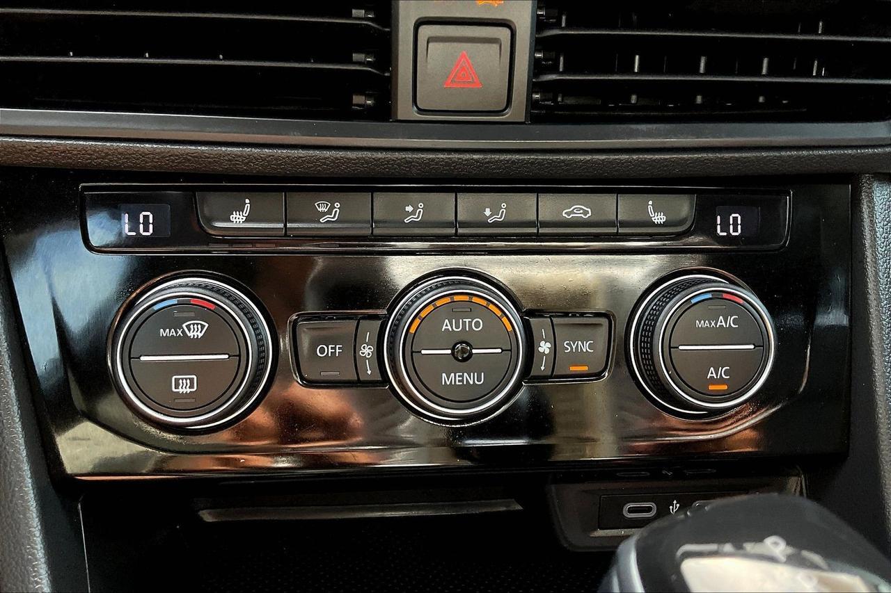 2022 VOLKSWAGEN JETTA SE Houston TX