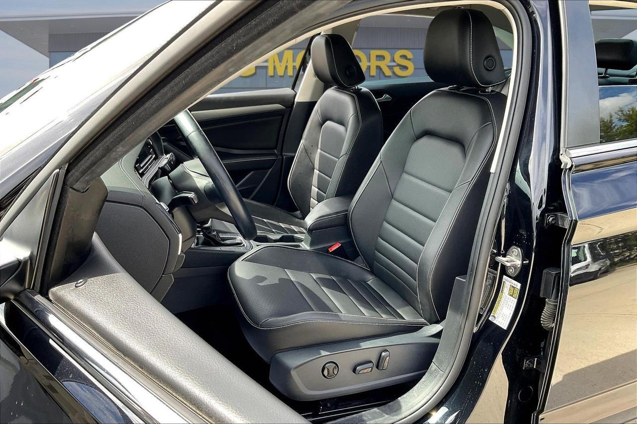 2022 VOLKSWAGEN JETTA SE Houston TX