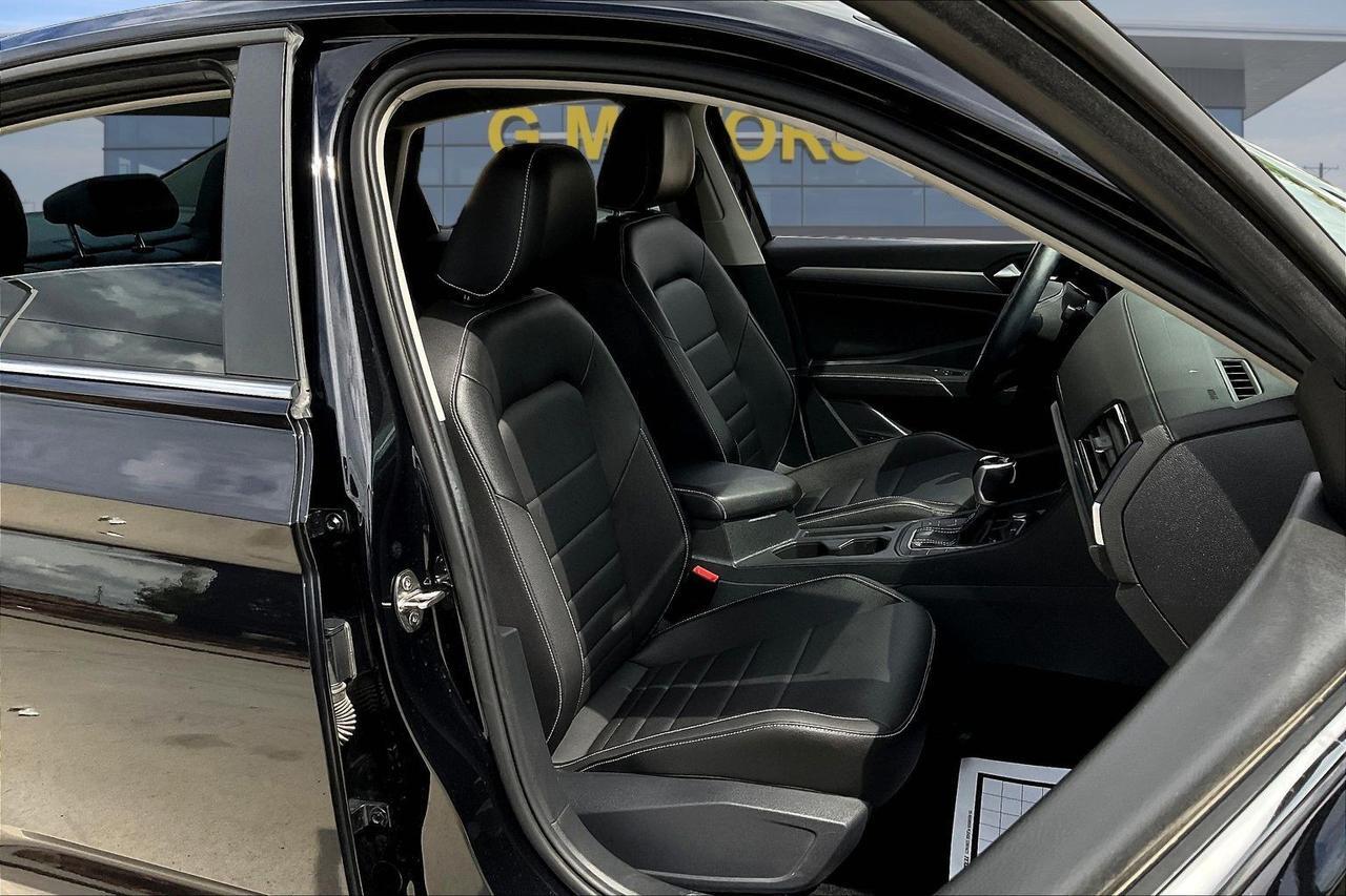 2022 VOLKSWAGEN JETTA SE Houston TX
