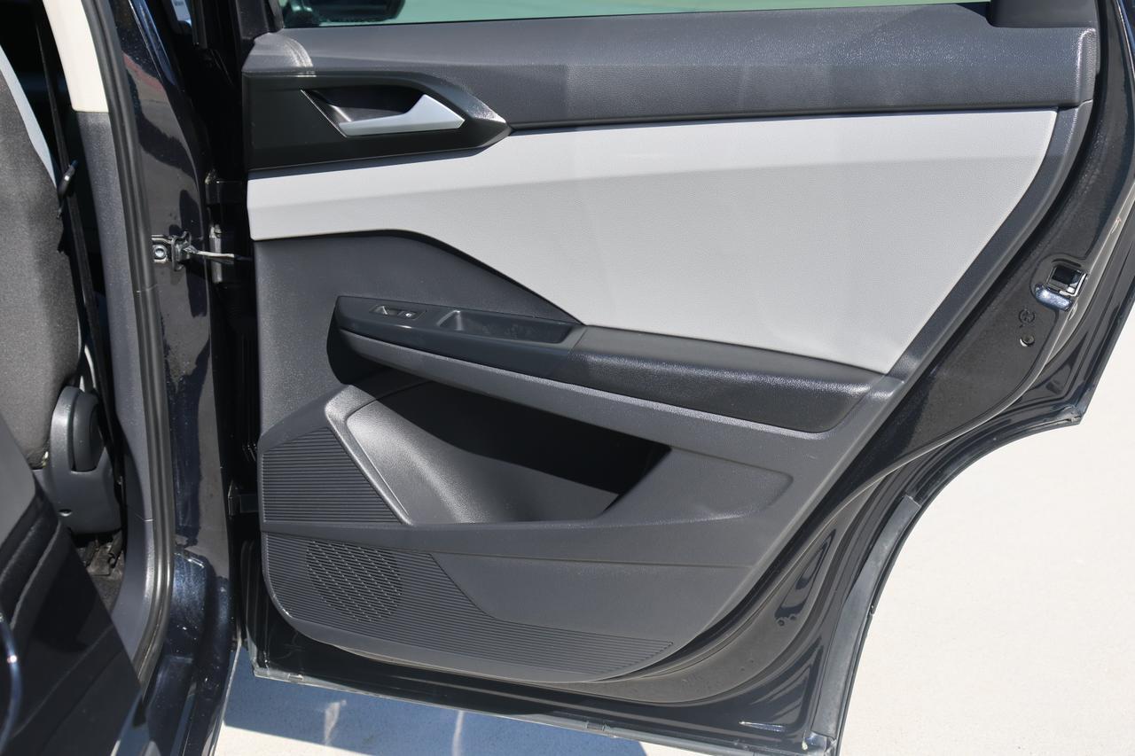 2022 VOLKSWAGEN TAOS S Houston TX