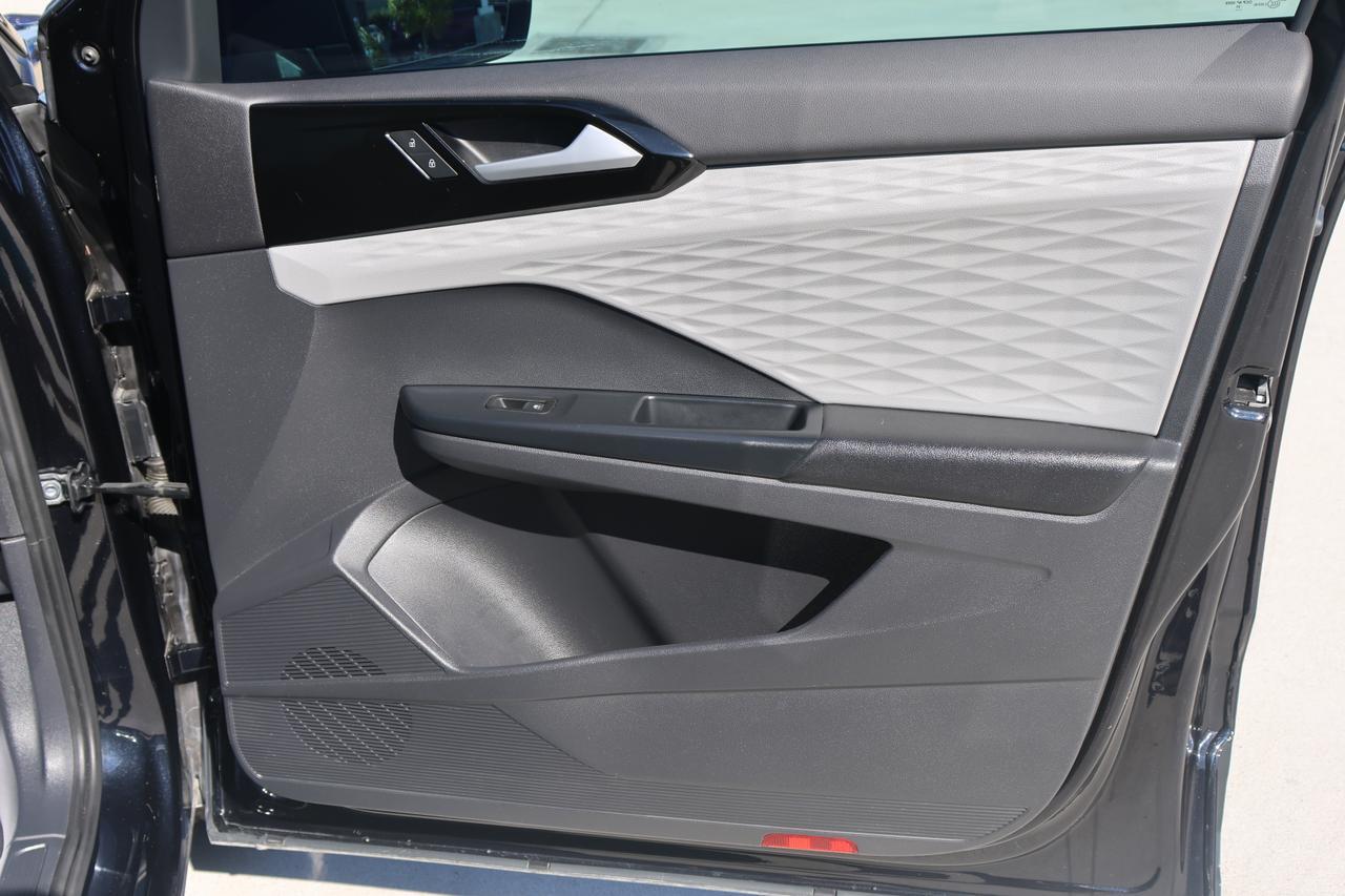 2022 VOLKSWAGEN TAOS S Houston TX