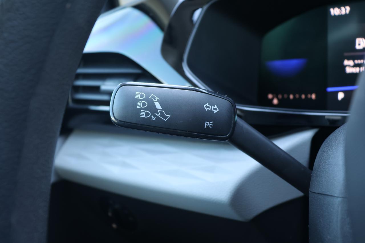 2022 VOLKSWAGEN TAOS S Houston TX