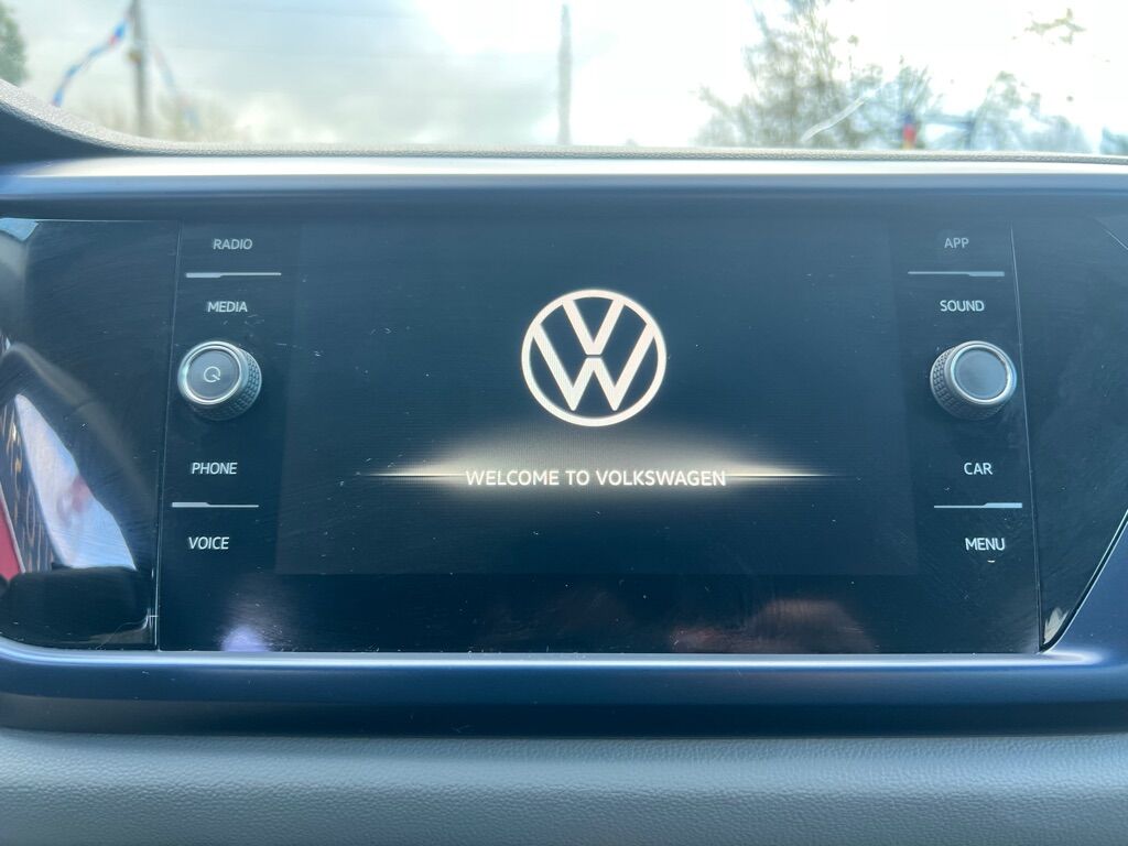 2022 VOLKSWAGEN TAOS SE Des Moines WA