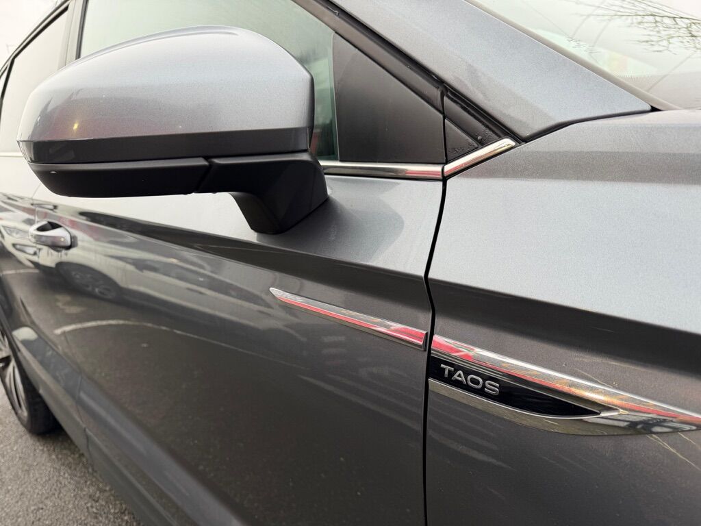 2022 VOLKSWAGEN TAOS SE Des Moines WA