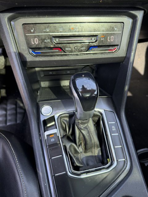 2022 VOLKSWAGEN TIGUAN SE Grand Prairie TX
