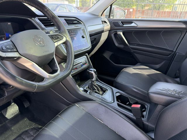 2022 VOLKSWAGEN TIGUAN SE Grand Prairie TX