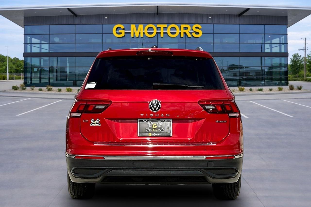 2022 VOLKSWAGEN TIGUAN SE RED at G Motors
