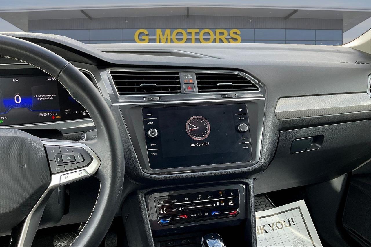 2022 VOLKSWAGEN TIGUAN SE RED at G Motors