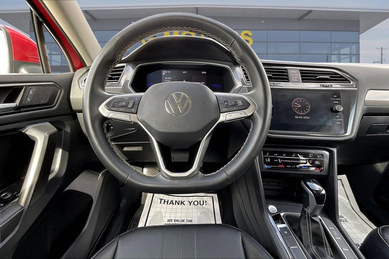2022 VOLKSWAGEN TIGUAN SE RED at G Motors