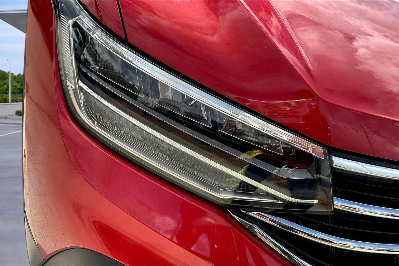 2022 VOLKSWAGEN TIGUAN SE RED at G Motors
