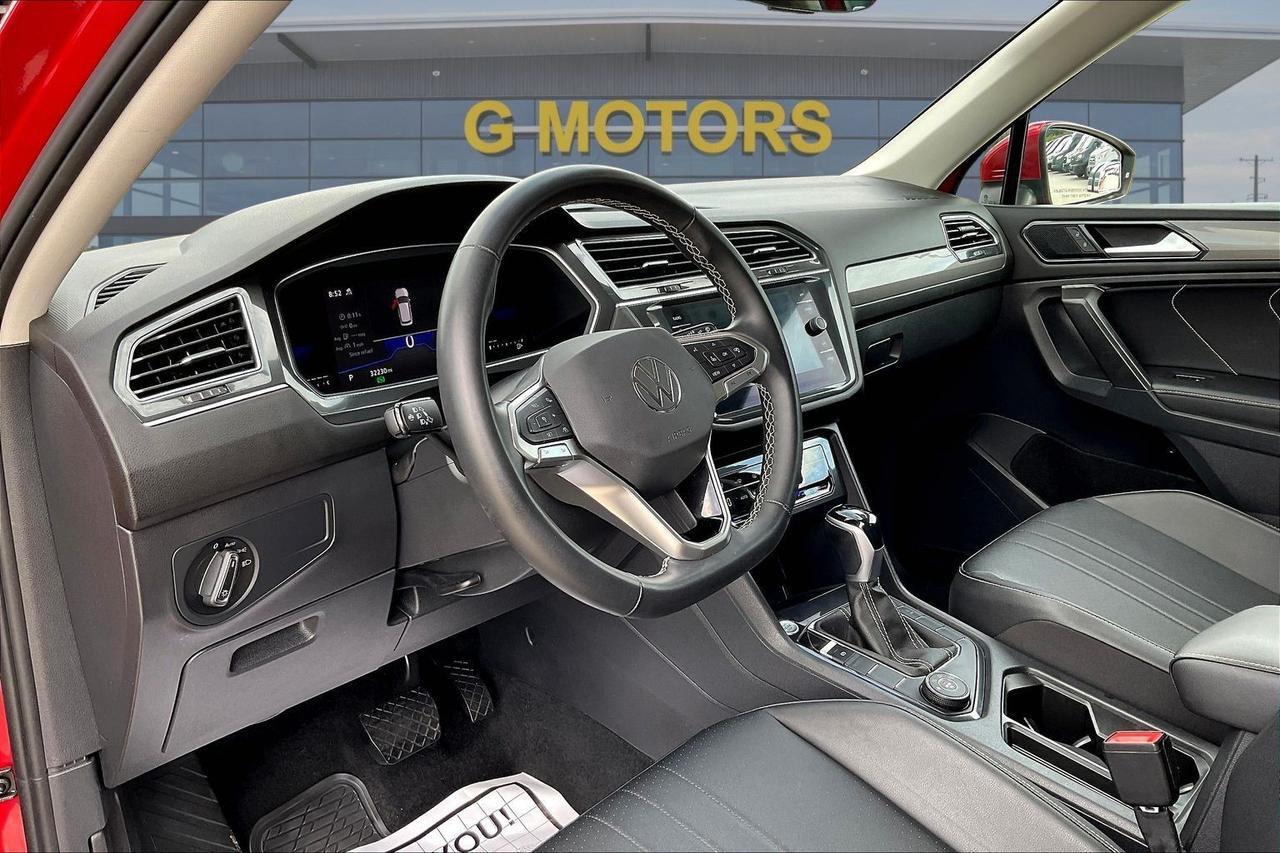 2022 VOLKSWAGEN TIGUAN SE RED at G Motors