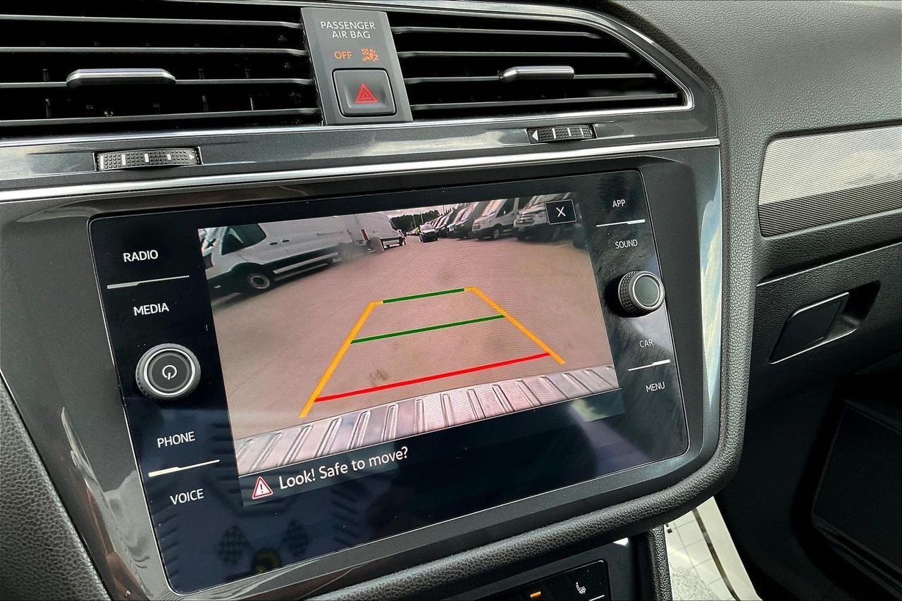2022 VOLKSWAGEN TIGUAN SE RED at G Motors