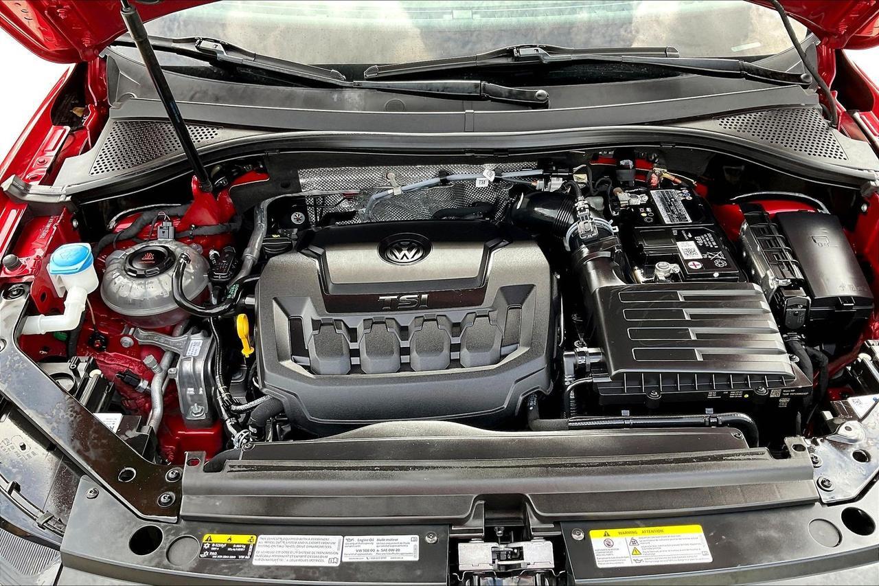 2022 VOLKSWAGEN TIGUAN SE RED at G Motors