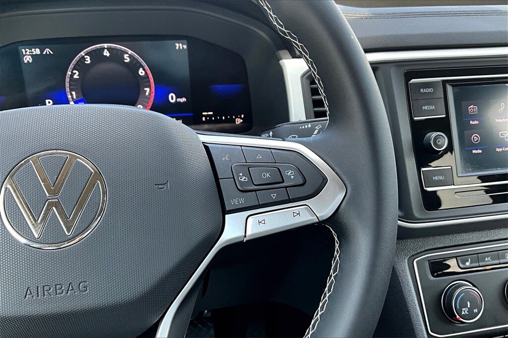 2022 Volkswagen Atlas 2.0T SE OR