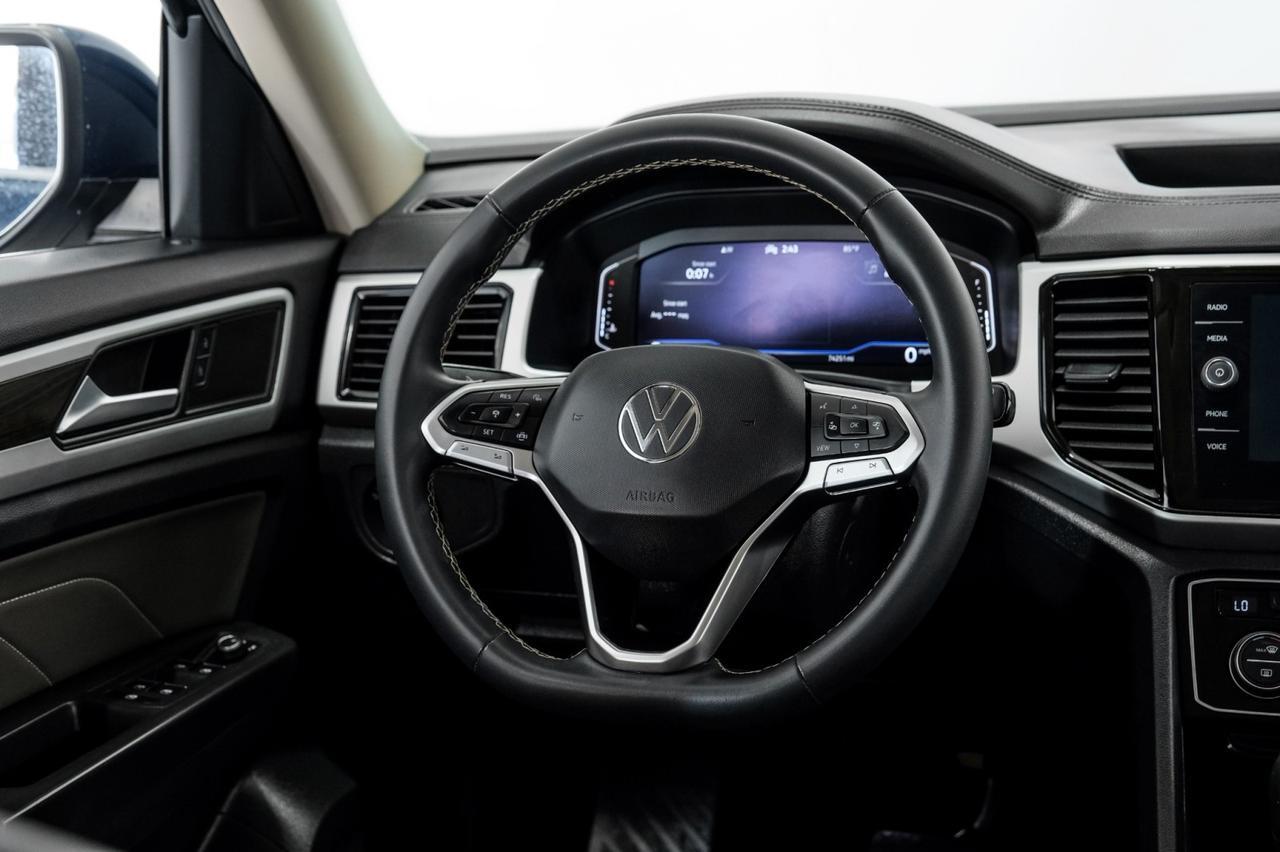 2022 Volkswagen Atlas 2.0T SE WITH TECHNOLOGY FRONT ASSIST LEATHER REAR CAMERA KEYLESS START BLUETOOTH Carrollton TX