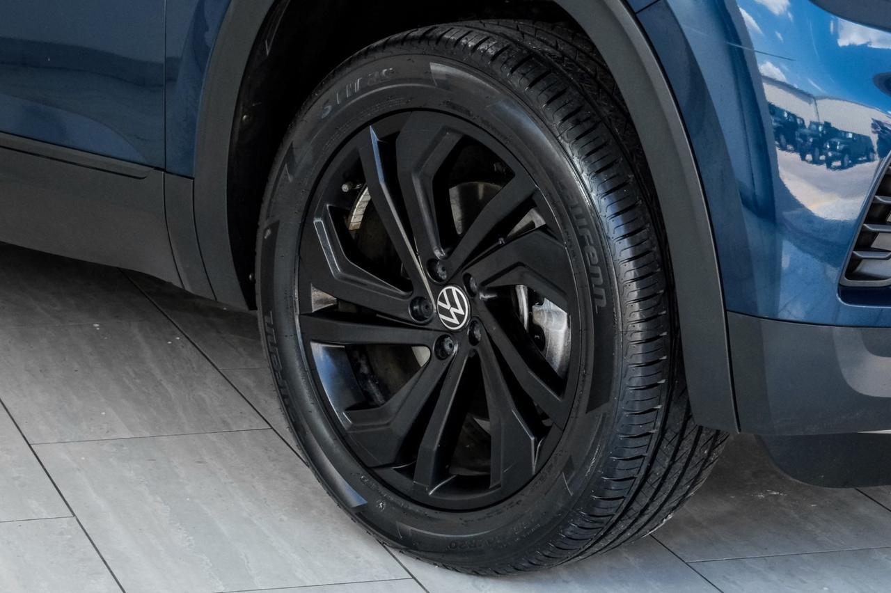 2022 Volkswagen Atlas 2.0T SE WITH TECHNOLOGY FRONT ASSIST LEATHER REAR CAMERA KEYLESS START BLUETOOTH Carrollton TX