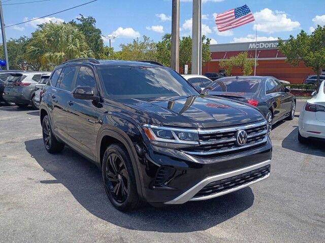 2022 Volkswagen Atlas SE w/Tech