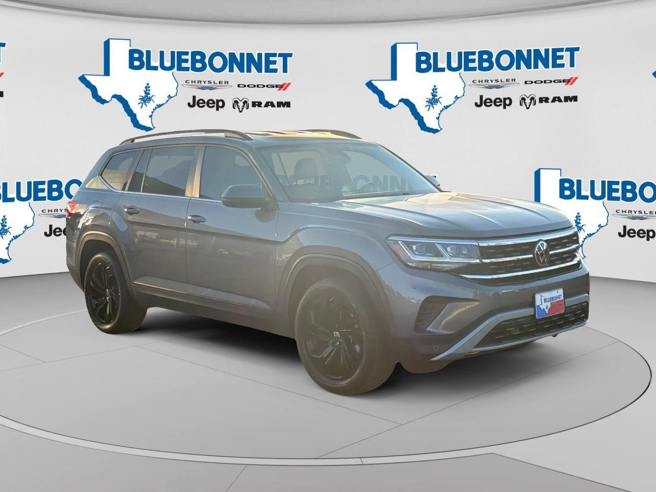 2022 Volkswagen Atlas 2.0T SE w/Technology