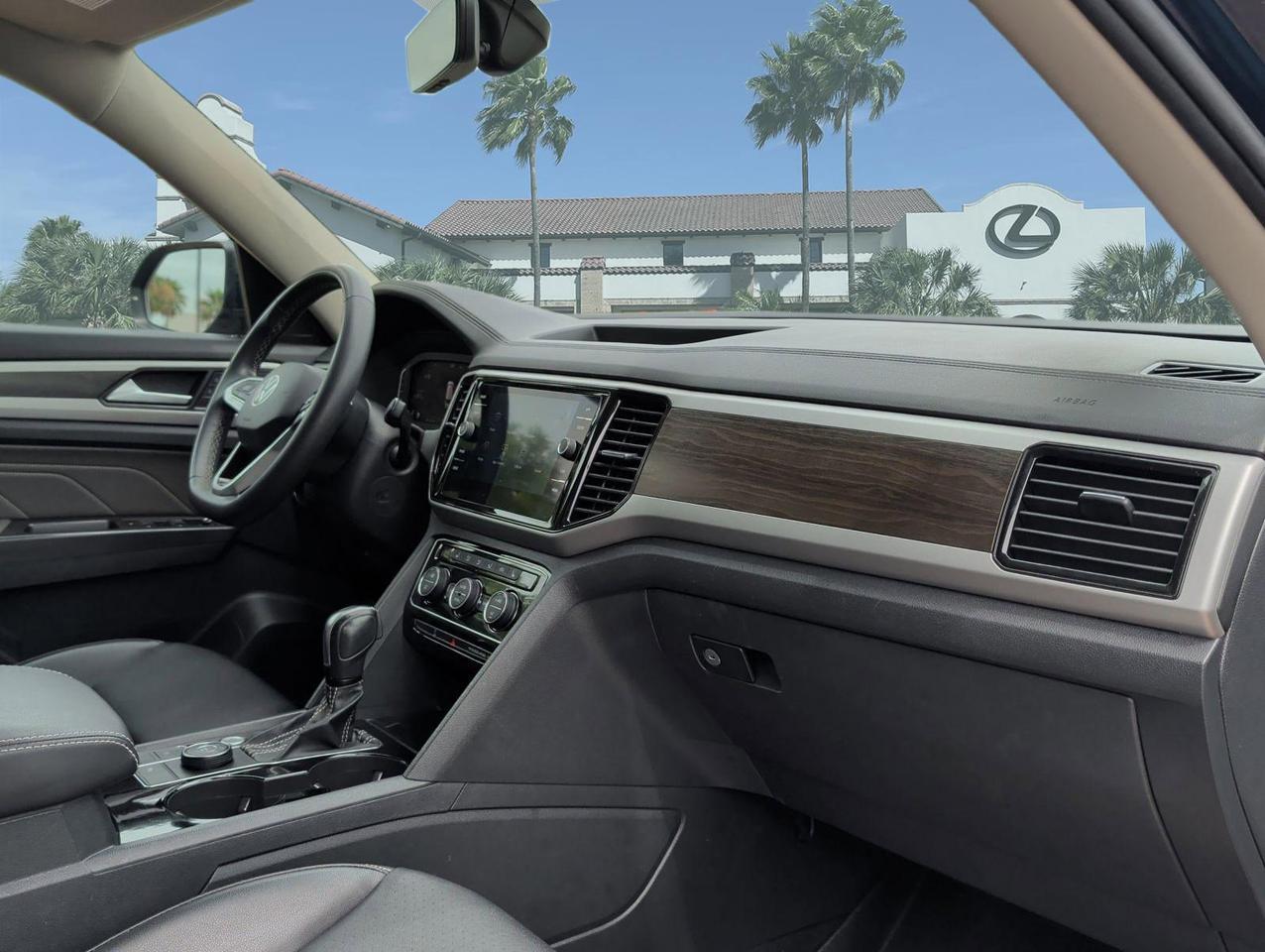 2022 Volkswagen Atlas 2.0T SE w/Technology San Juan TX