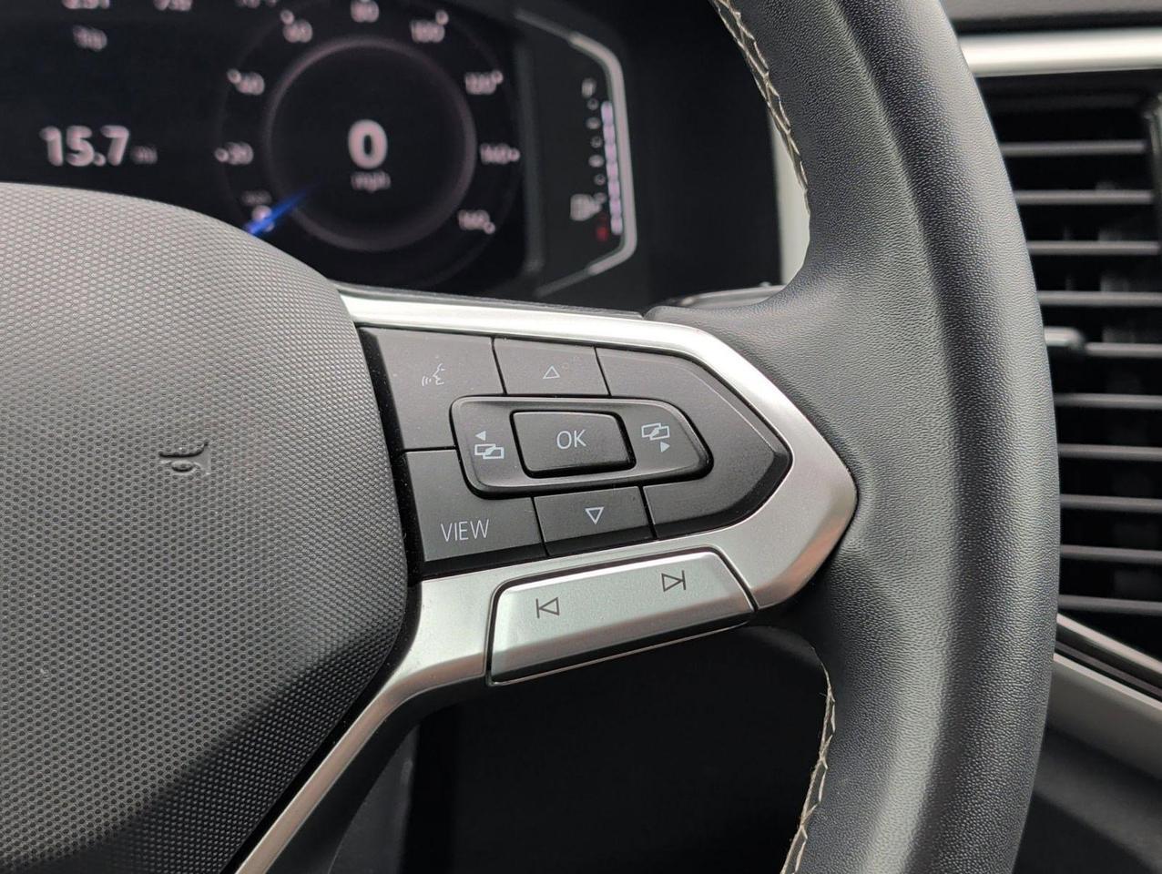 2022 Volkswagen Atlas 2.0T SE w/Technology San Juan TX