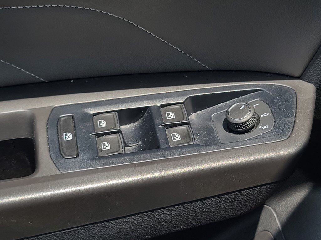2022 Volkswagen Atlas 2.0T SE w/Technology Springfield VA