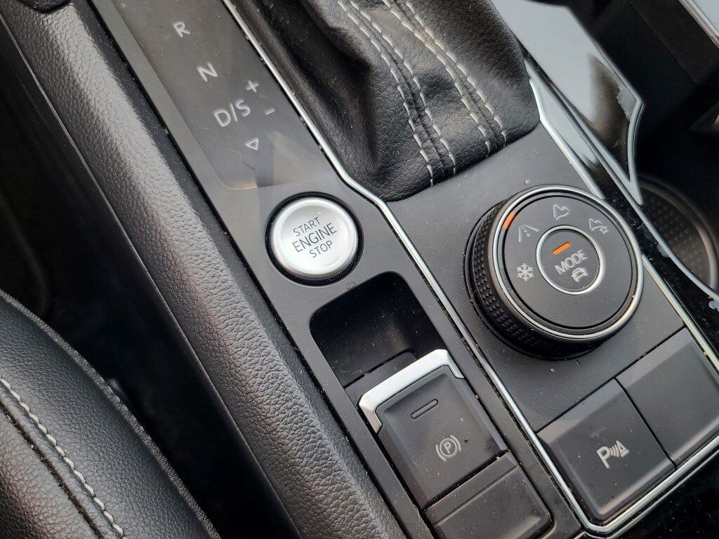 2022 Volkswagen Atlas 2.0T SE w/Technology Springfield VA