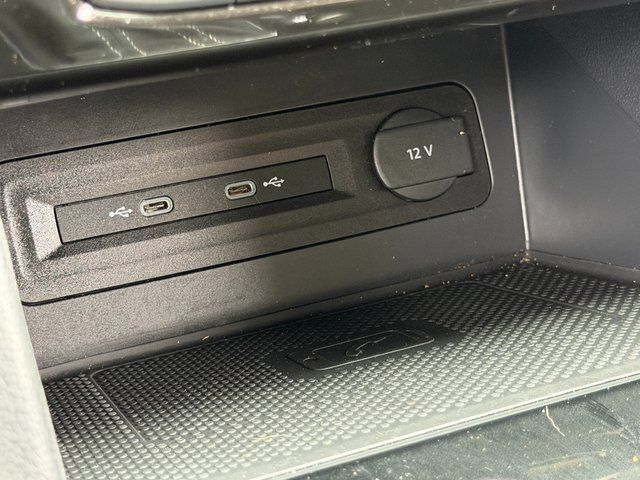 2022 Volkswagen Atlas 2.0T SE w/Technology Springfield VA