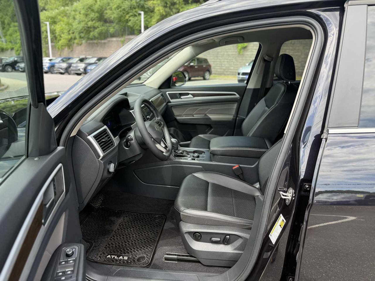 2022 Volkswagen Atlas 2.0T SE Westborough MA